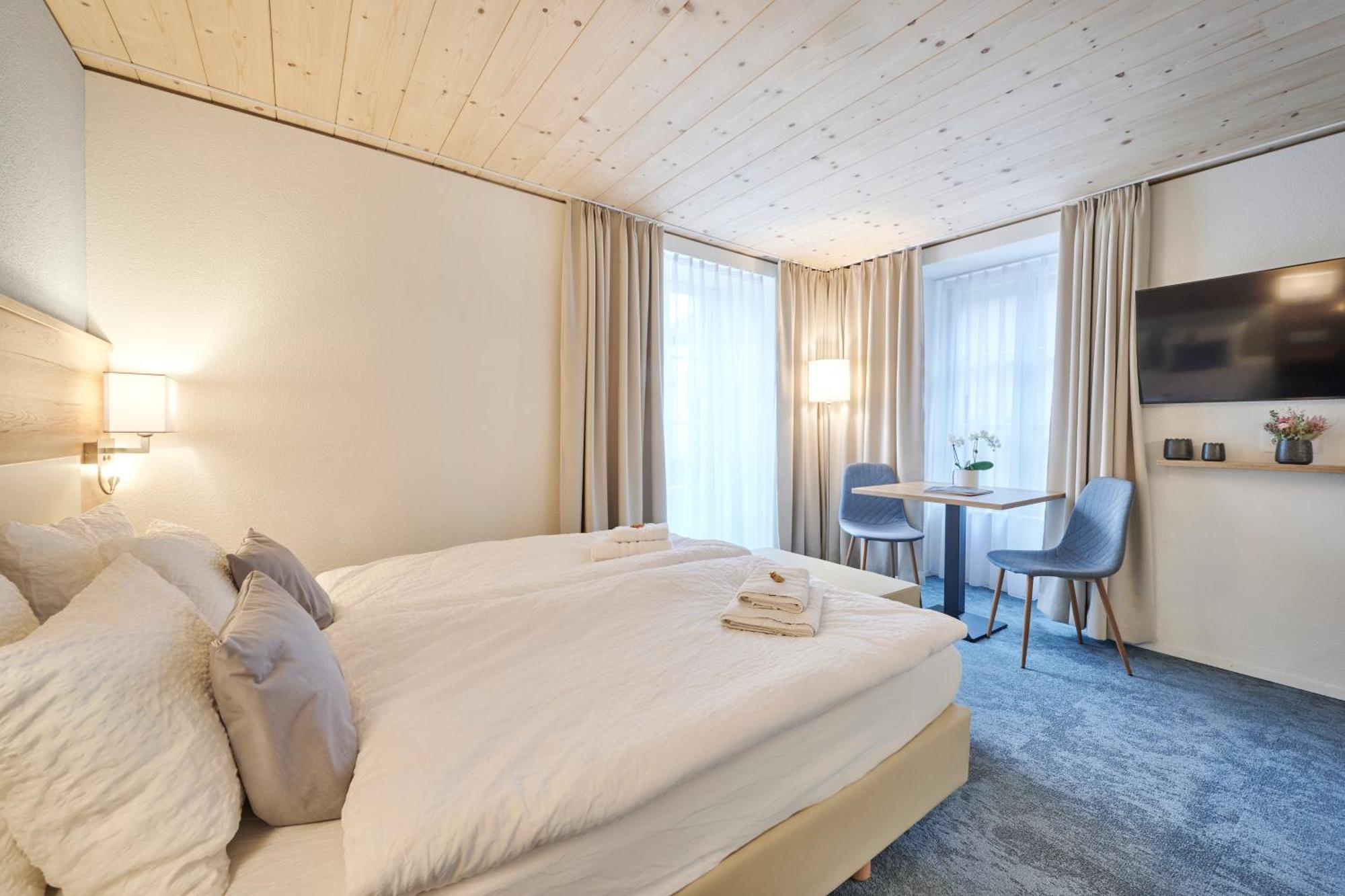 Aparthotel Krone - Self Check-In Unterseen Exterior foto